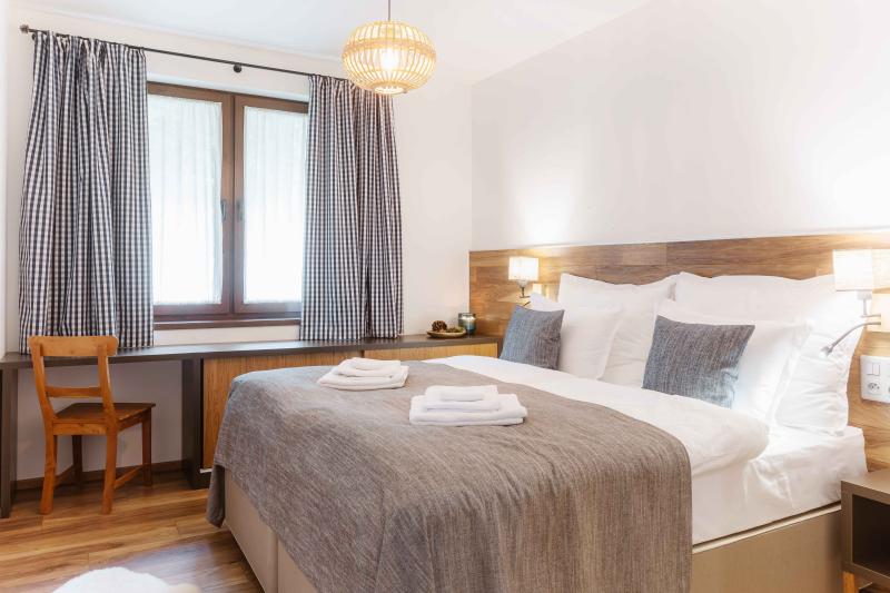 Izba Rodinný Apartmán v bungalove v HopeDevelopment,s.r.o. – Bungalov - Spálňa